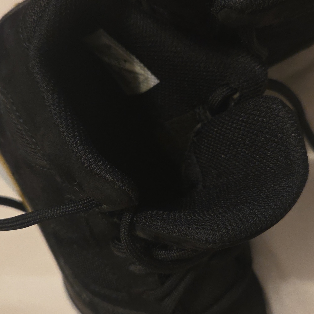 "AirJordan" High Top Sneakers - Picture 5 of 6